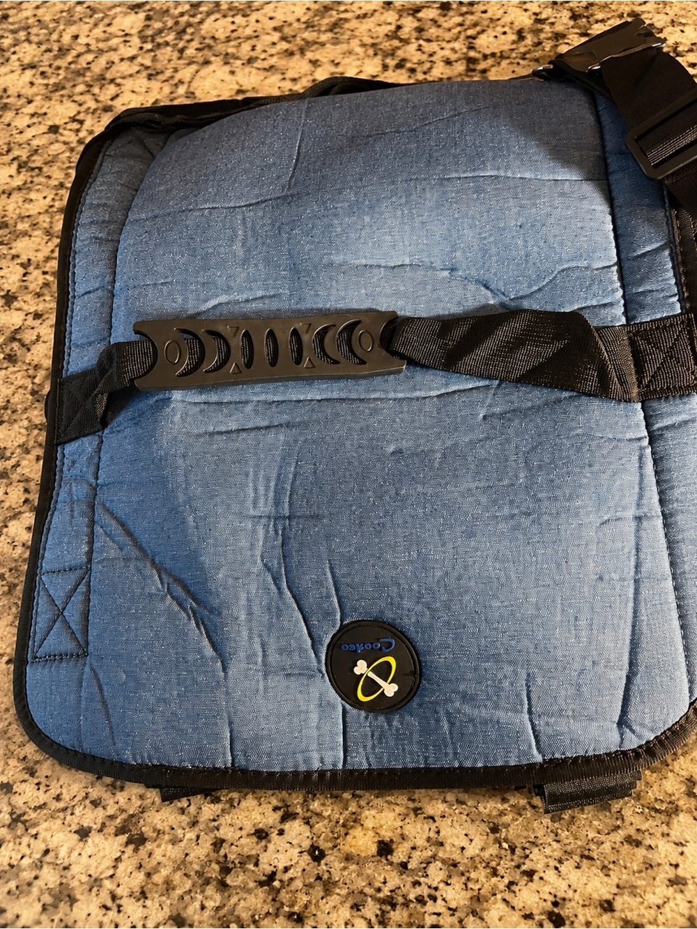 Coodeo Adjustable Pet Carrier / Support Harness – XL